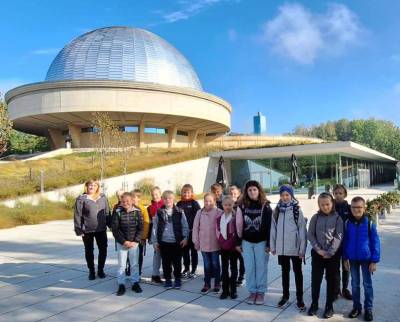 Uczniowie klas 4,5 i 6 w Planetarium