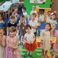MALI ODKRYWCY  ŚNIADANIE WIELKANOCNE I ZAJĄCZEK (12)