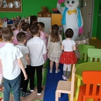 MALI ODKRYWCY  ŚNIADANIE WIELKANOCNE I ZAJĄCZEK (4)