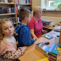 ZAJĘCIA BIBLIOTECZNE - TROPICIELE (6)